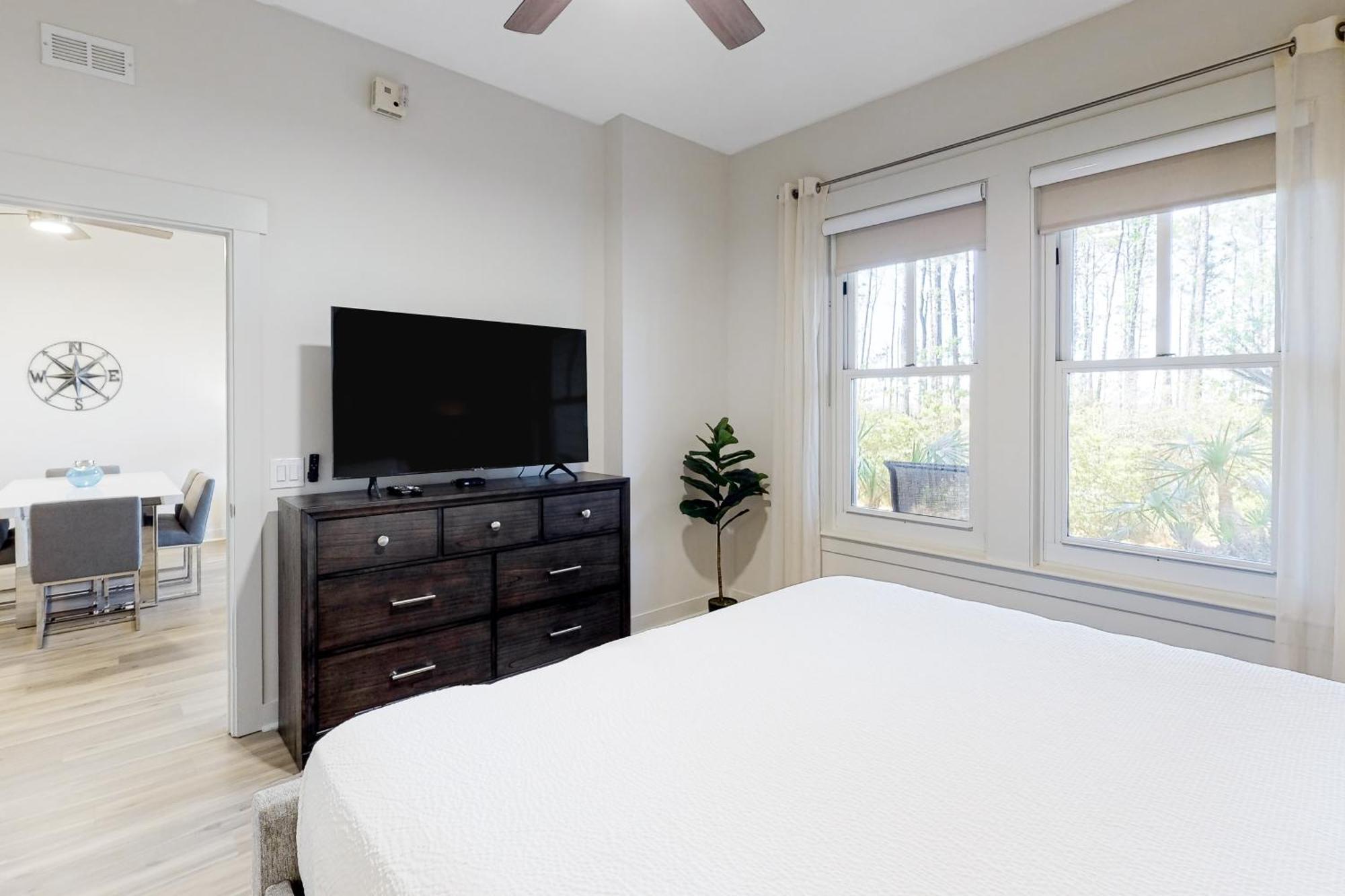 Bahia Condos II Destin Room photo