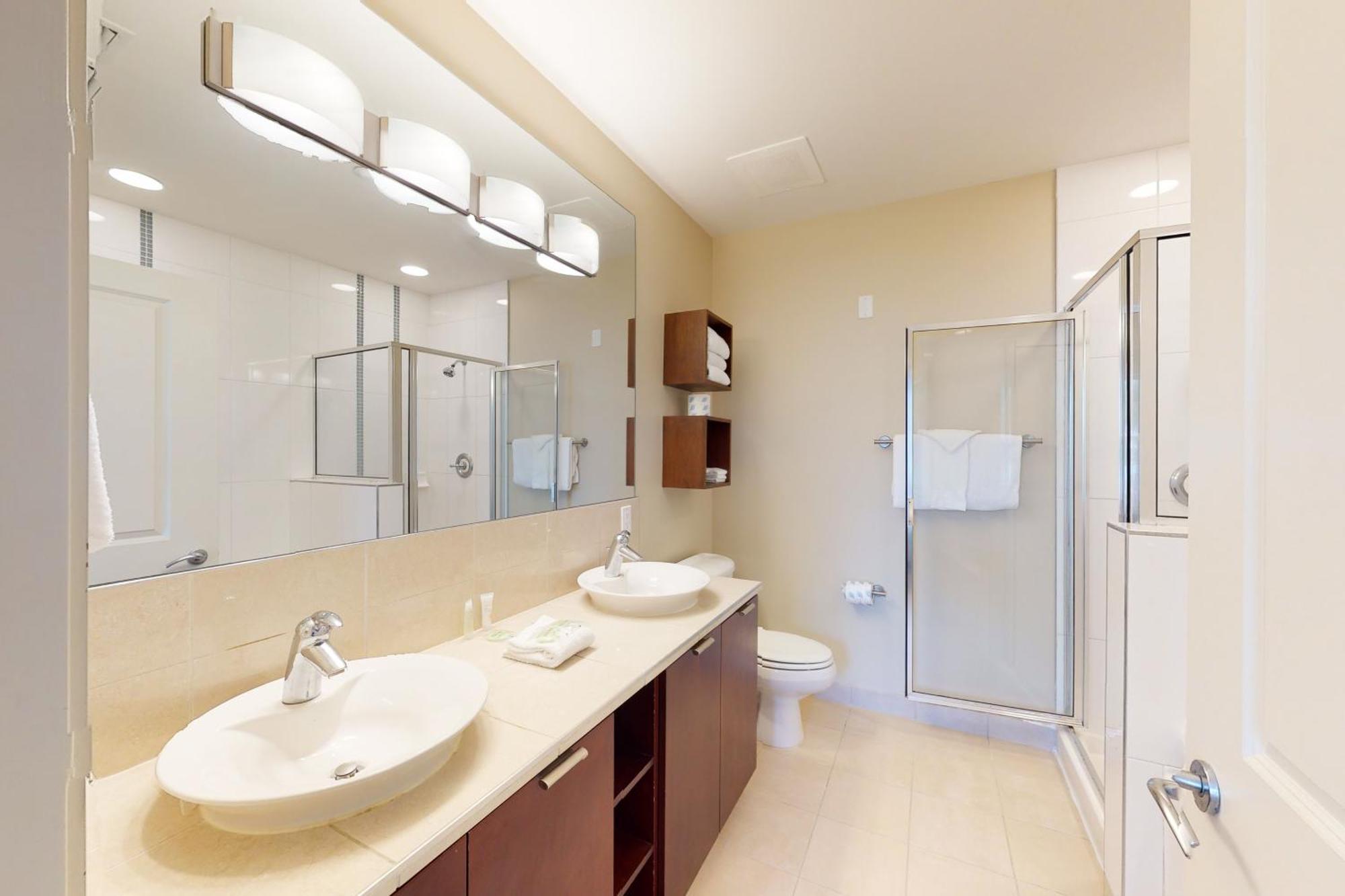 Bahia Condos II Destin Room photo