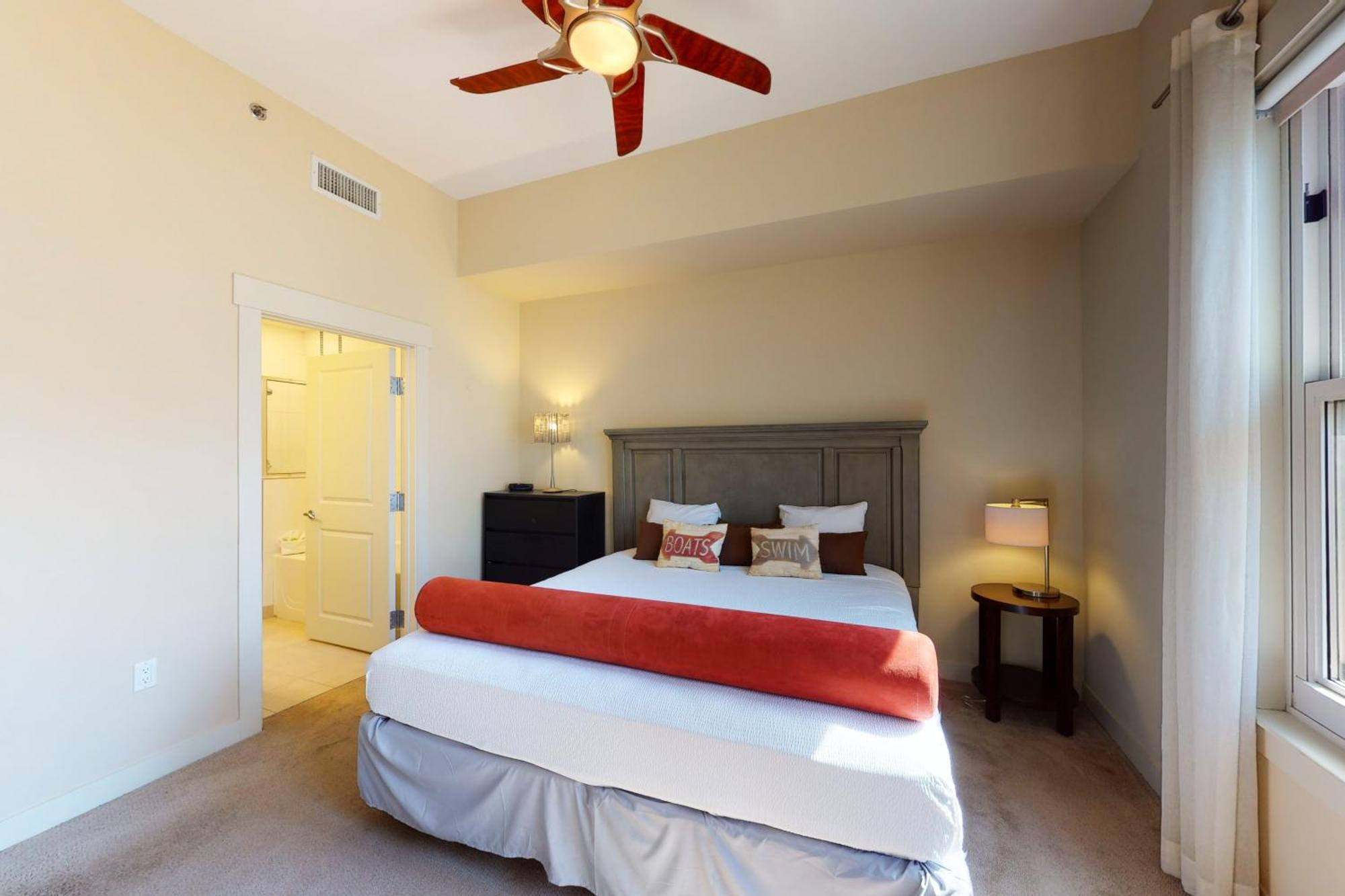 Bahia Condos II Destin Room photo